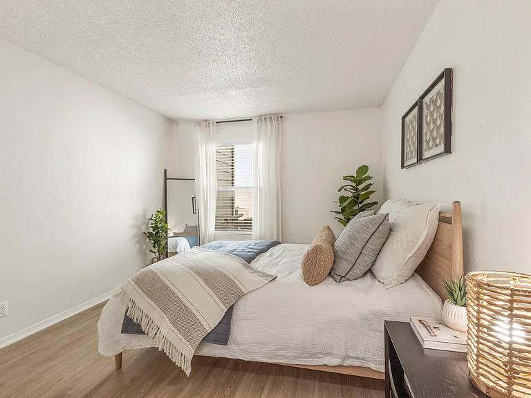 Cascades at Southern Hills apartments community photo