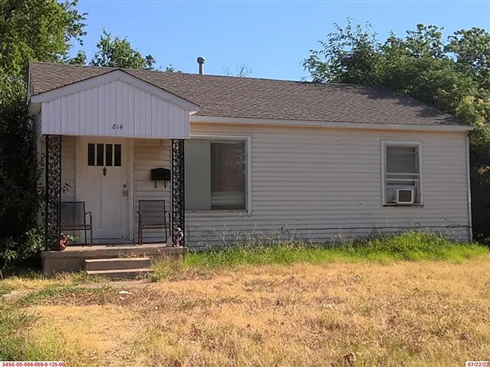 814 W Thompson Ave