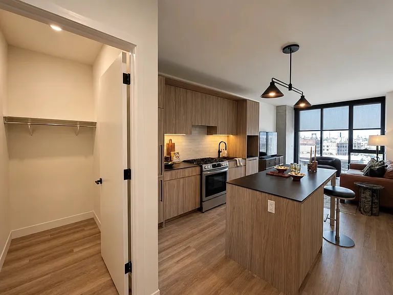 Stead 220 Fulton Market — Photo 93