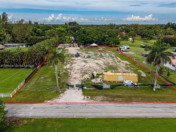 3rd image of 3550 NW 94th Ave