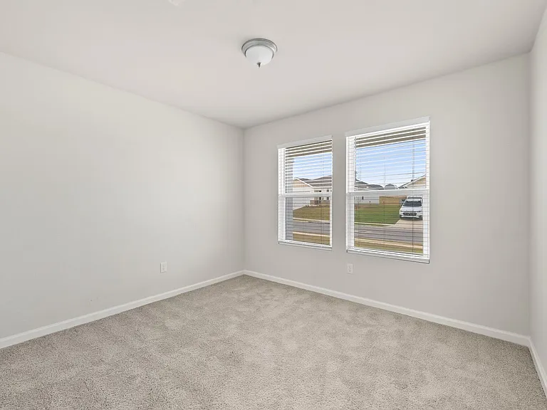 630 Whispering Creek Ave — Photo 8