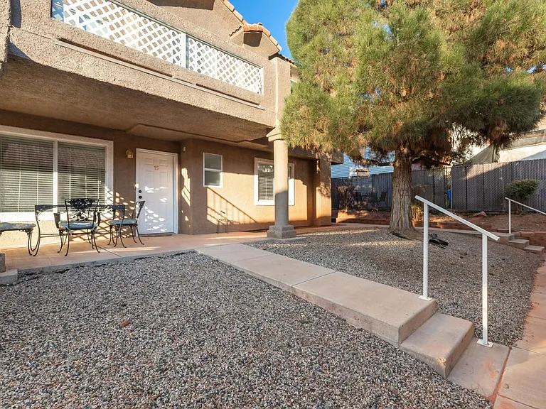 1238 W 360 N #15 — Photo 2