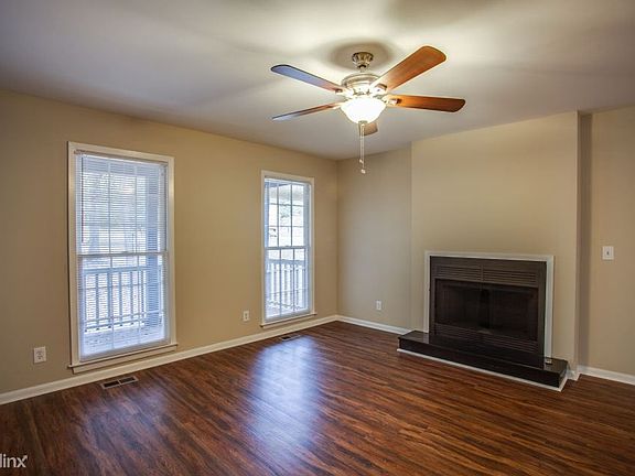 91800406_1441-greenwood-ct_canton_ga_2016_2