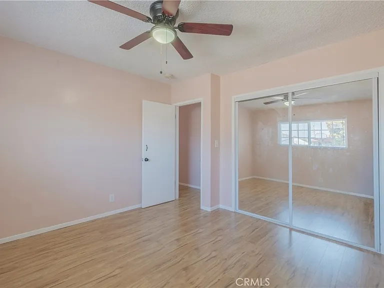 4433 Triggs St E — Photo 23