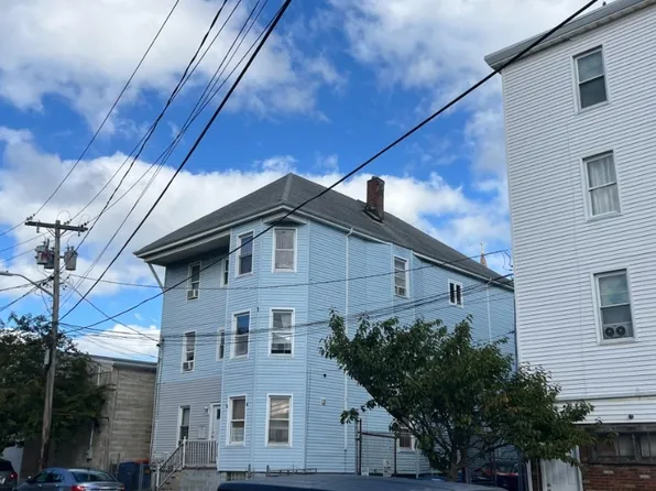 47 Holly St, New Bedford, MA 02746