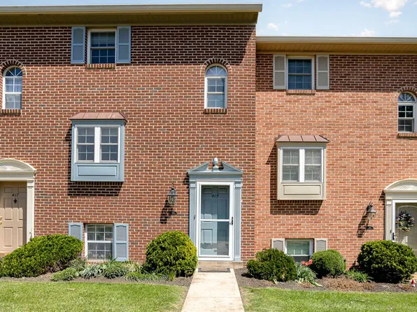 415 Weldon Dr, York, PA 17404