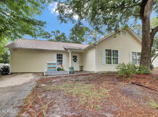 305 Hedingham Ln, Wilmington, NC 28412