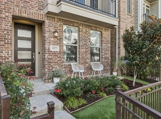 1077 Tea Olive Ln, Dallas, TX 75212