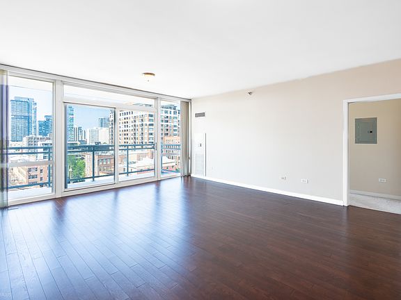5th image of 757 N Orleans St APT 805