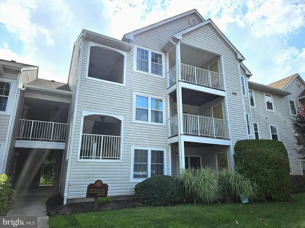 624 Walden Cir, Robbinsville, NJ 08691