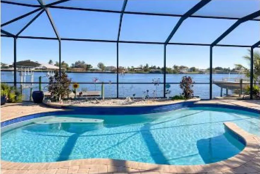 3 bed, 2108 sqft, $3,500 — Photo 1