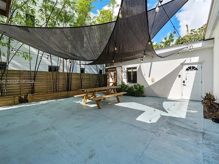 3134 Carter St #1 — Photo 34