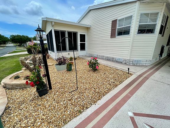 4th image of 812 Trevino Dr