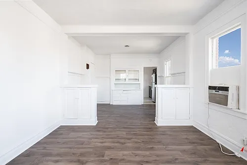 Floor plan Renovated One Bedroom