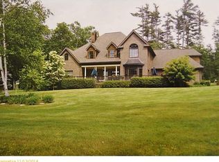 50 Cobbossee Ln, Manchester, ME 04351