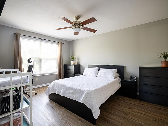 5th image of 100 Jubilee Hill Dr Unit G
