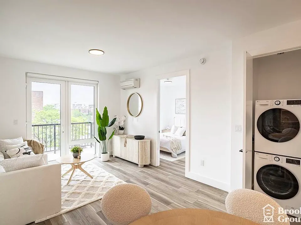 3009 Avenue I #4E