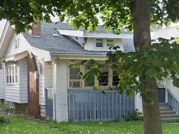 3533 N 15th St, Milwaukee, WI 53206