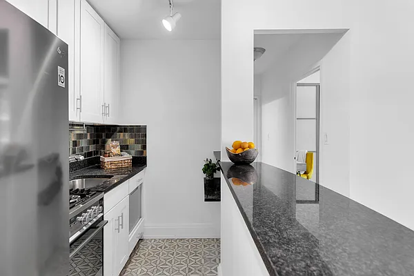 Sold by Douglas Elliman | media 22