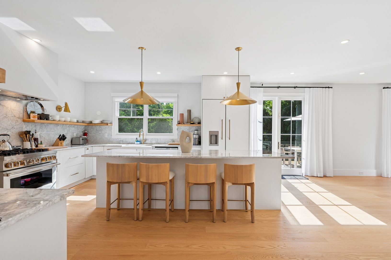  Thermador Refrigerator & High End Appliances