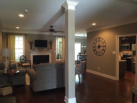 4th image of 3617 Wellsburg Way