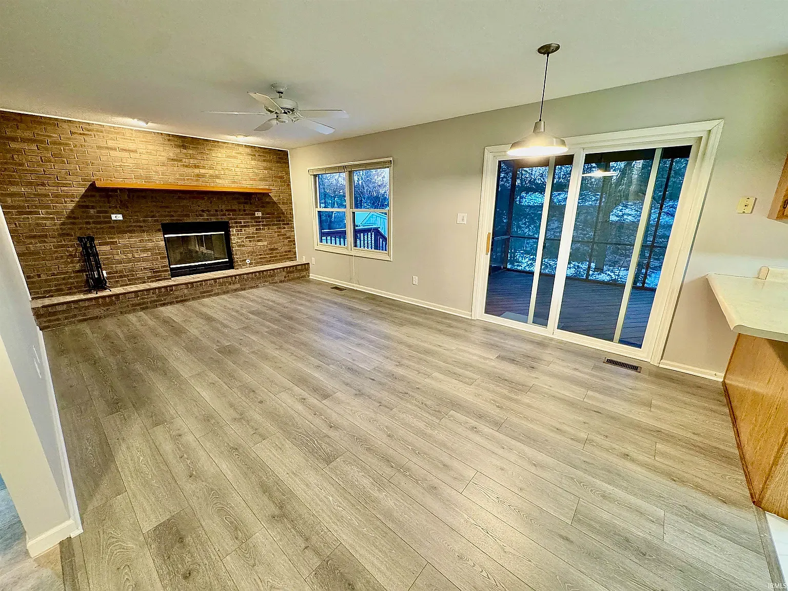 4 bed, 2.5 bath, 2925 sqft, $2,975 — Photo 4