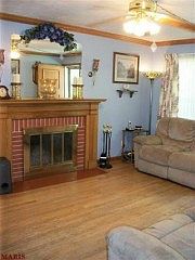 3rd image of 8526 Rosalie Ave