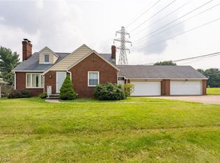 4164 Fulton Dr NW, Canton, OH