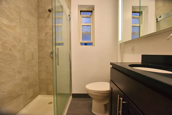 Rented by Bold New York | media 30