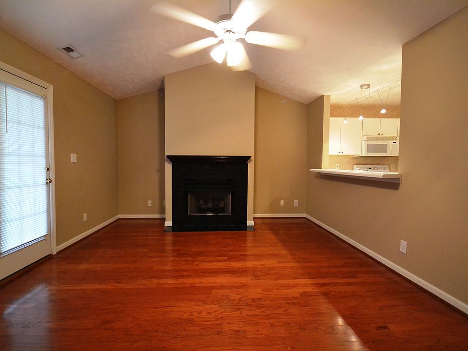 Kings Grant Condominiums 402 Bubble Creek Ct Fayetteville NC Zillow