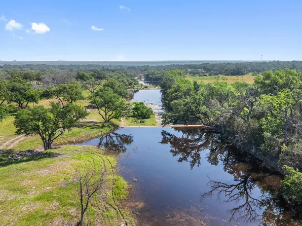 1670 US Hwy 290, Johnson City, TX 78636