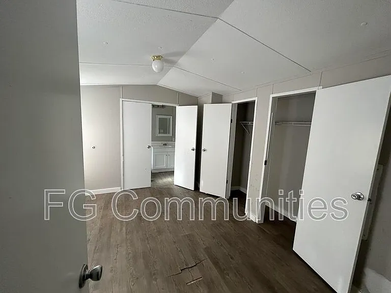 188 Golden Oaks Ln — Photo 7