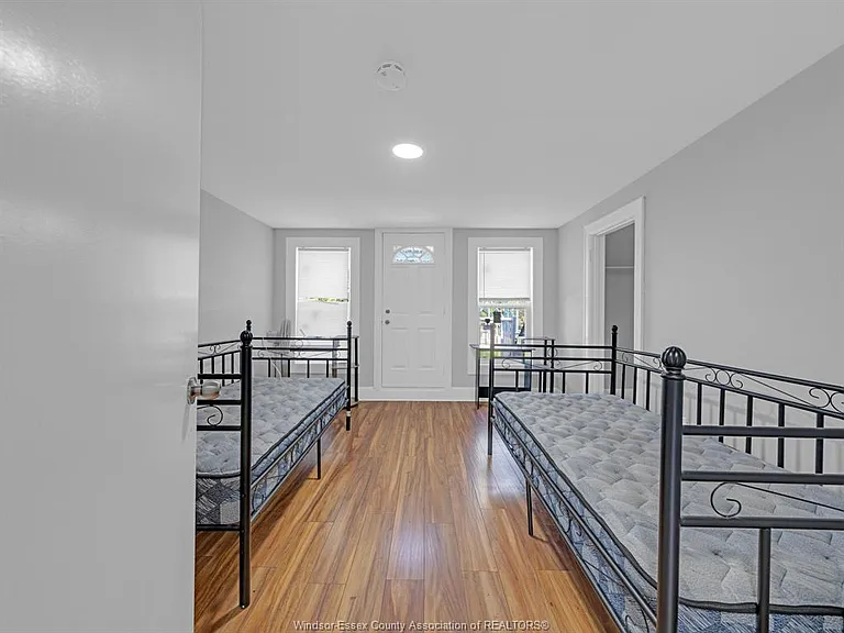 353 Indian Rd #3 — Photo 15