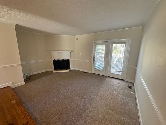5th image of 3405 Gina Ct NW APT A
