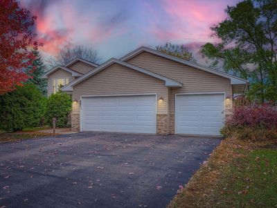 9218 Georgia Ave N, Brooklyn Park, MN, 55445