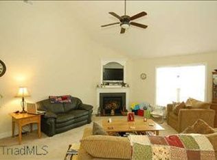 4229 Cavalier Dr, Winston Salem, NC 27104