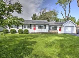 737 S Airport Rd, Decatur, IL 62521