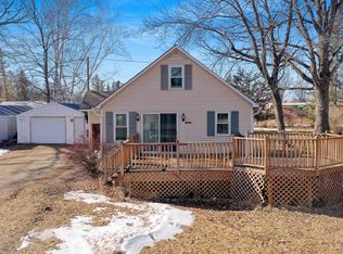 N6515 Laurmar Ln, Oneida, WI 54155