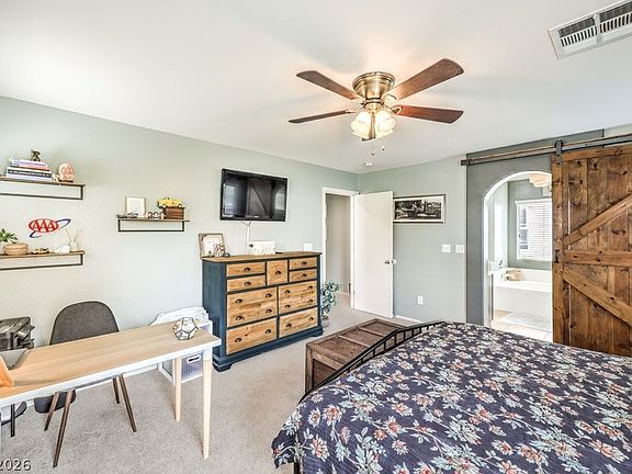 2nd image of 7623 Gatsby House St