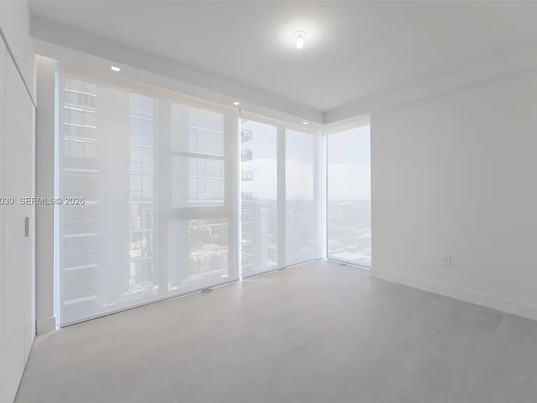 700 NE 24th St #5107 — Photo 47