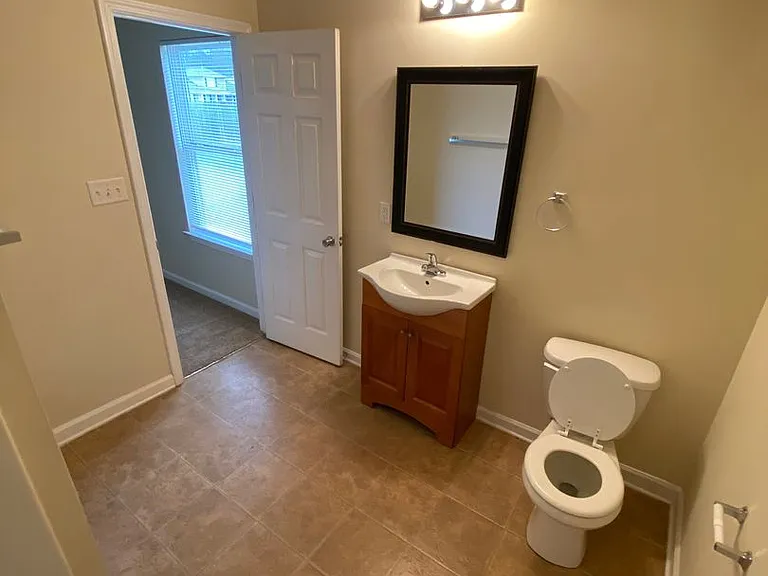 33 Jacob Ln — Photo 14