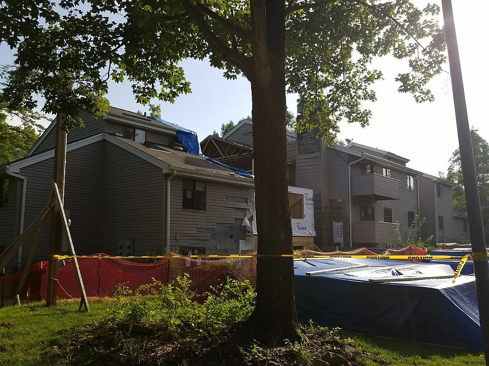 2nd image of 1329 Prospect Xing #F