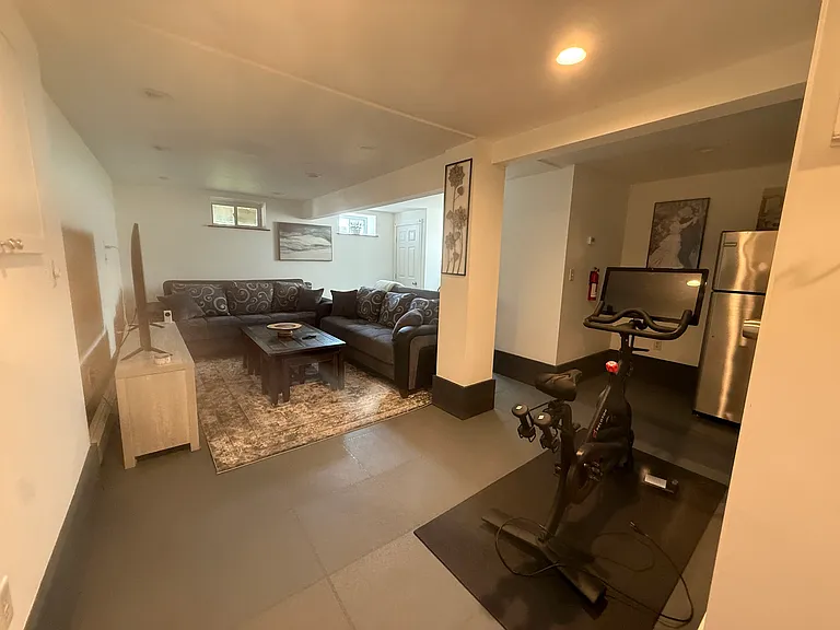 508 3rd Ave #2 — Photo 35