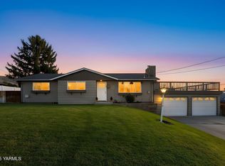 701 Lockhart Dr, Yakima, WA