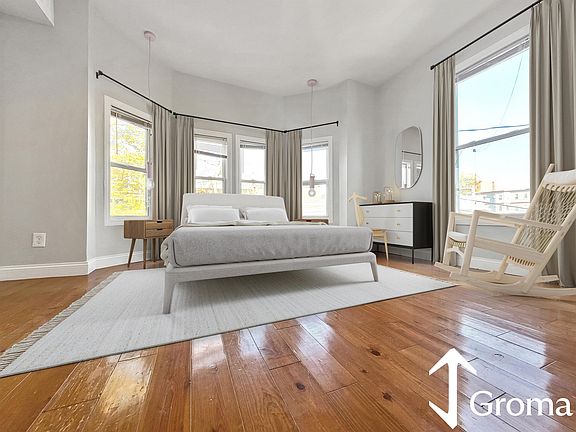 3rd image of 30 Arcadia St #30
