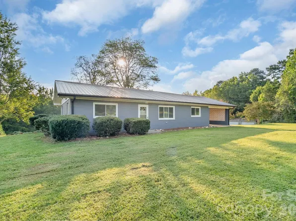 40726 Hearne Rd #3 & 4, New London, NC 28127