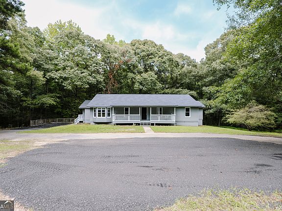 2nd image of 2447 Martin Mill Rd
