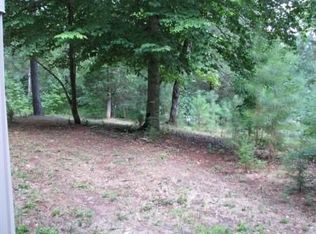 1024 Pineland Shores Cir, Cross hill, SC 29332
