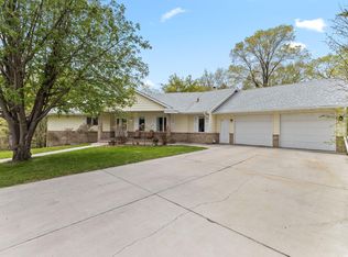 525 County Road 12 S, Buffalo, MN 55313