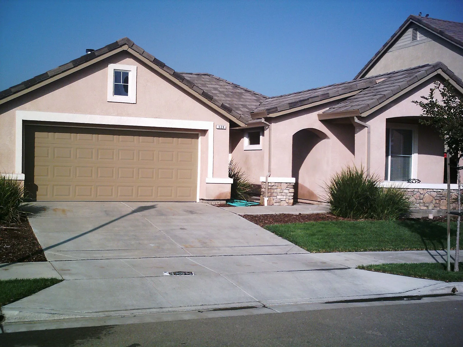 529 Montana St photo 1